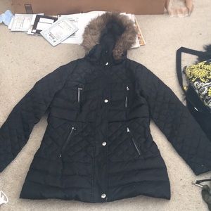 Moda International L quilted puffer coat black